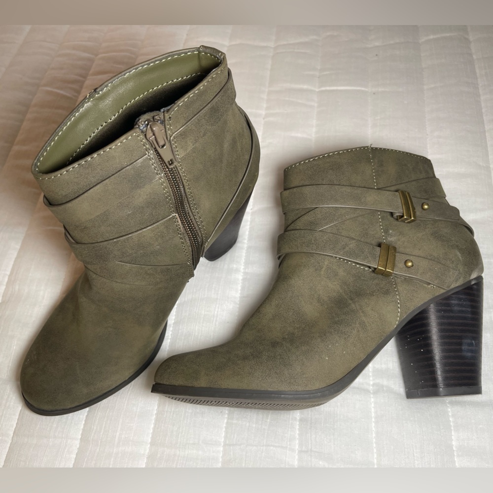 Booties - Picture 2 of 4